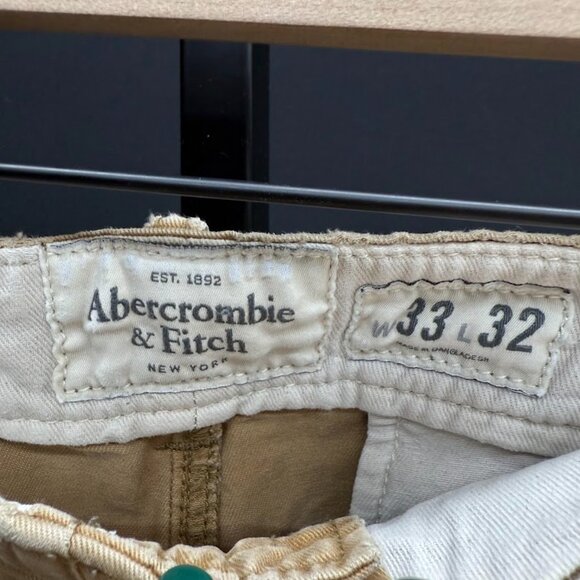 Abercrombie & Fitch Khaki Pants - Picture 4 of 6